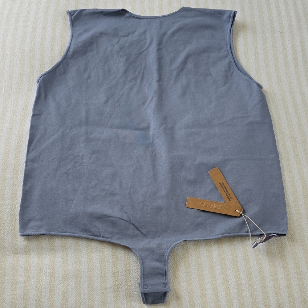 SKIMS Essential Crew Neck Sleeveless Bodysuit Size:4X/5X Slate